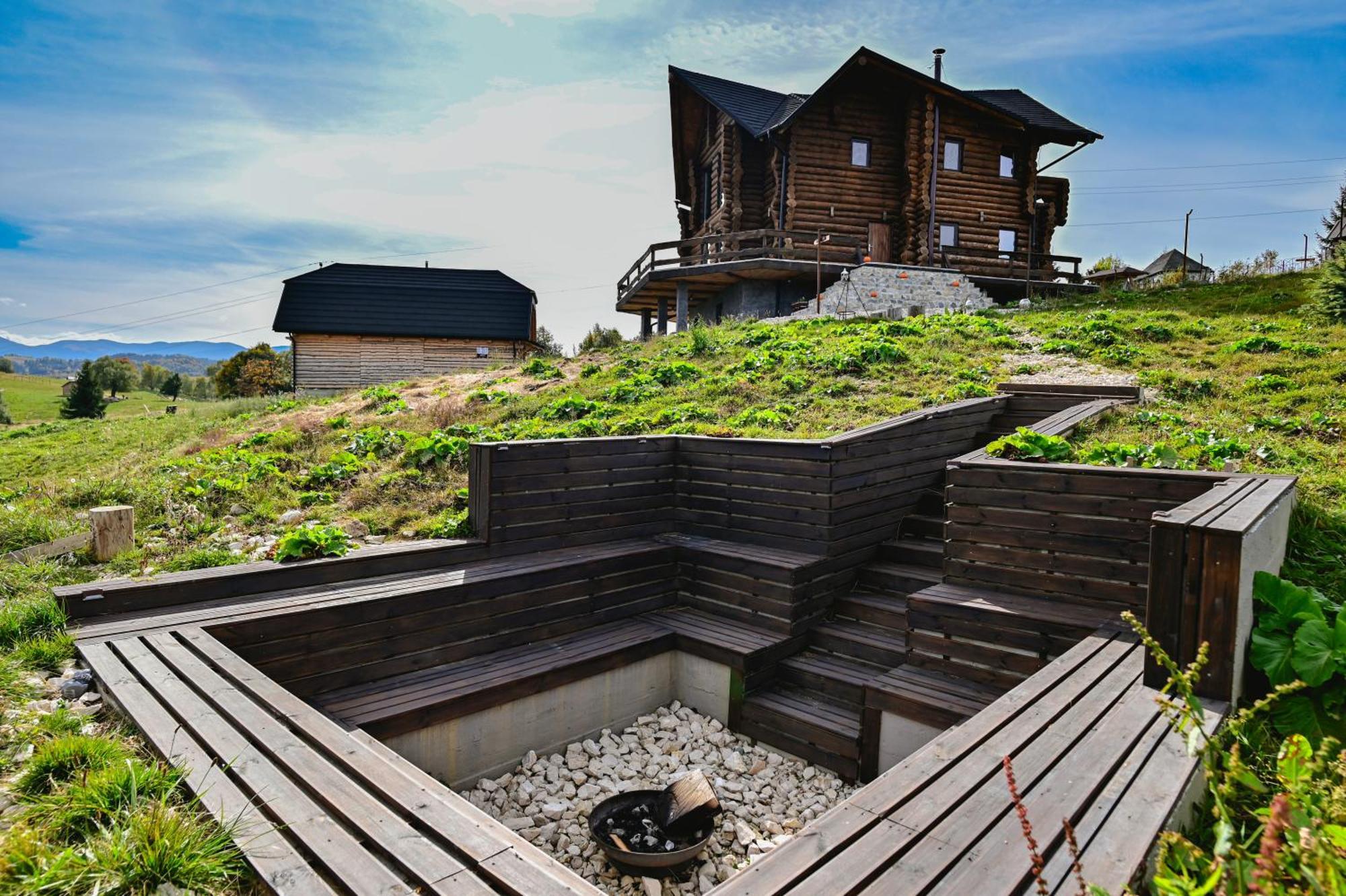 Villa The Barn à Şirnea Extérieur photo