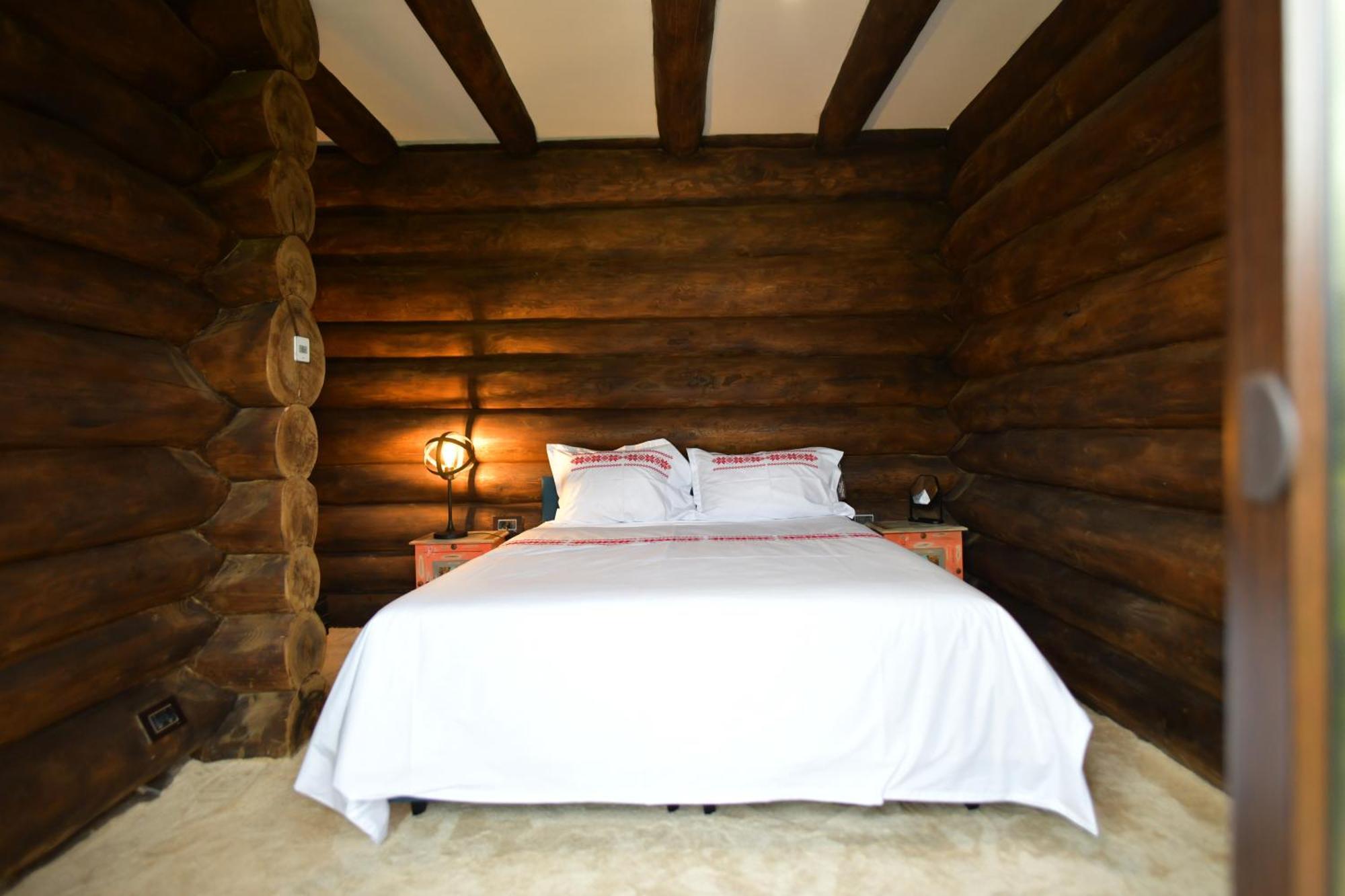 Villa The Barn à Şirnea Extérieur photo